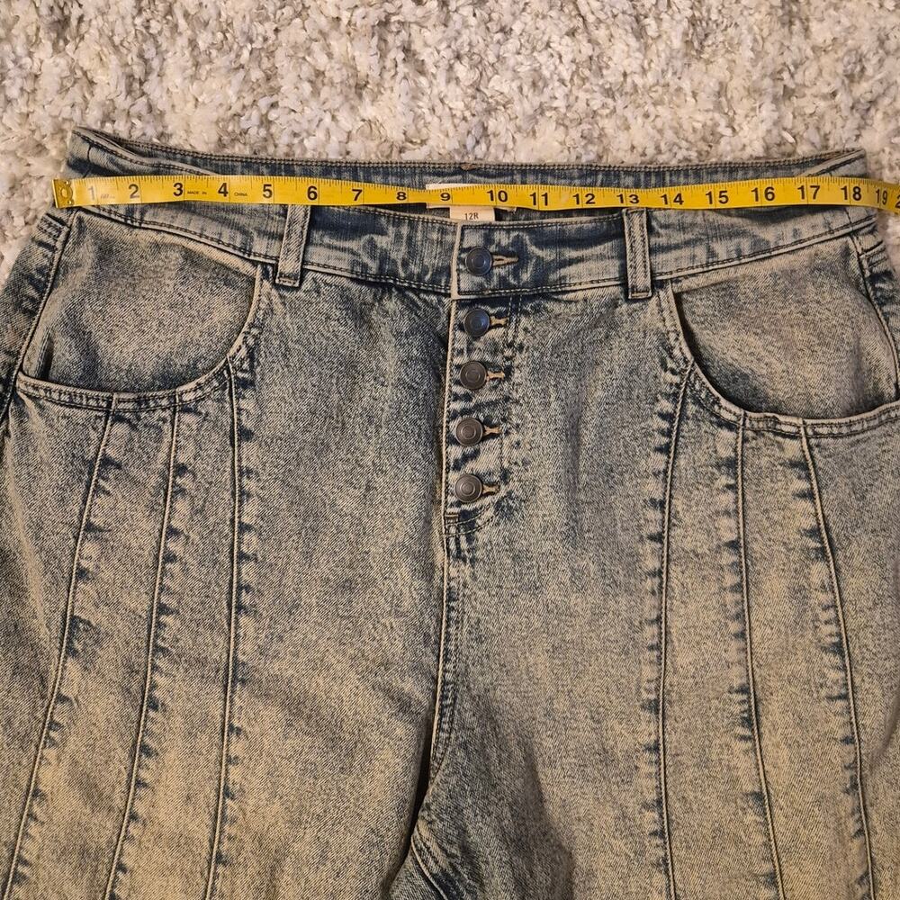 Festi by Torrid High-Rise Barrel Jean in Franklin Wash - Picture 7 of 8